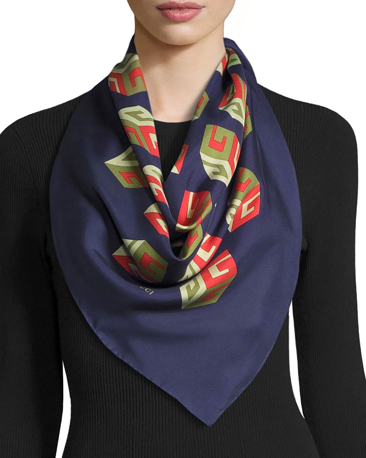 Gucci GG Wallpaper-Print Silk Scarf