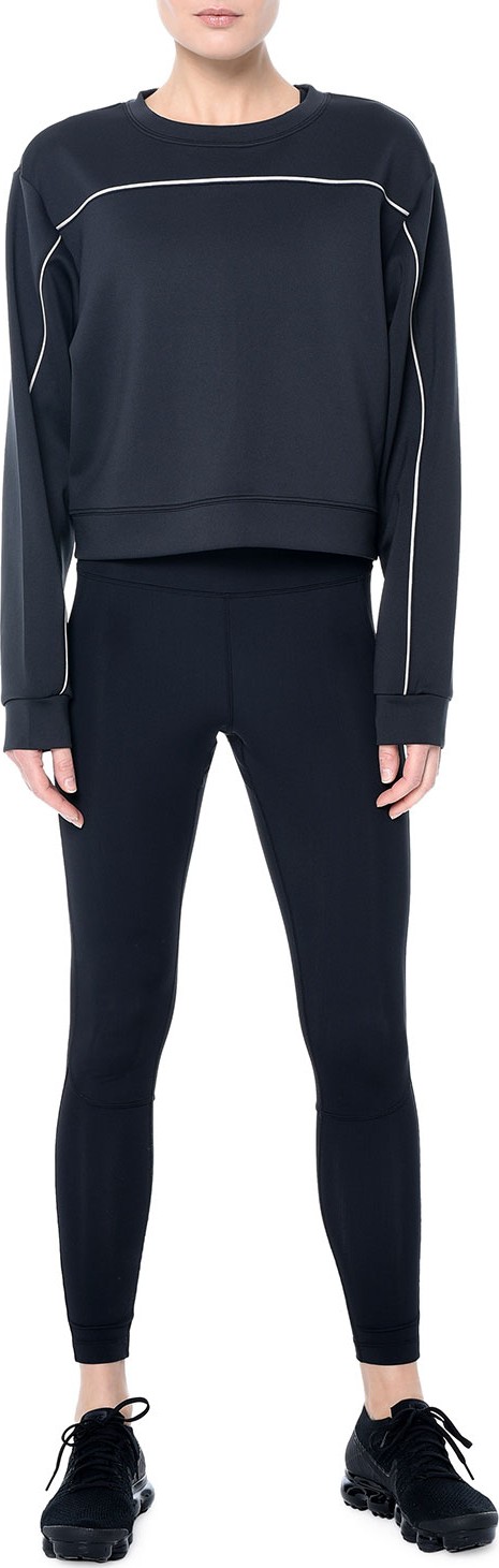 Nylora Apgu Open-Back Long-Sleeve Crop Top