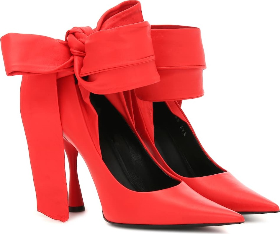 Balenciaga Dance Knife leather pumps