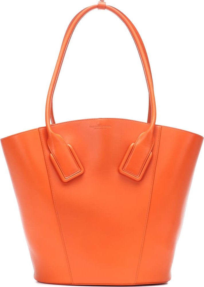 Bottega Veneta Basket Medium leather tote