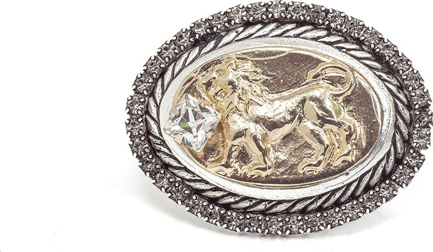 Dylanlex Lia Signet Ring w/ Lion Motif