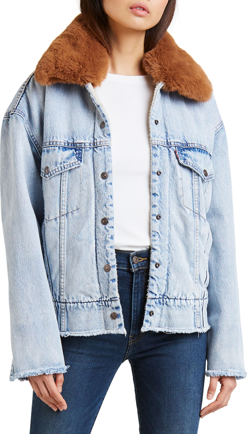 LEVI’S Oversized Denim Trucker Jacket with Faux-Fur Collar