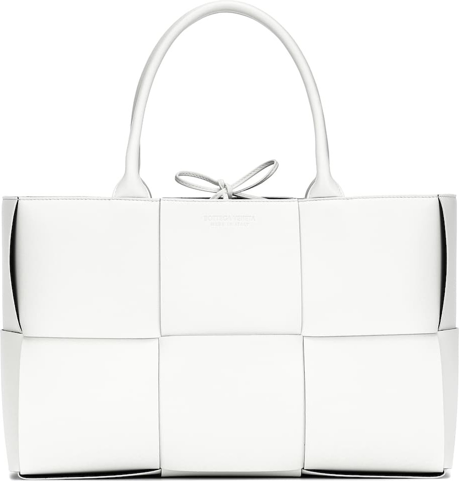 Bottega Veneta Cassette Medium leather tote