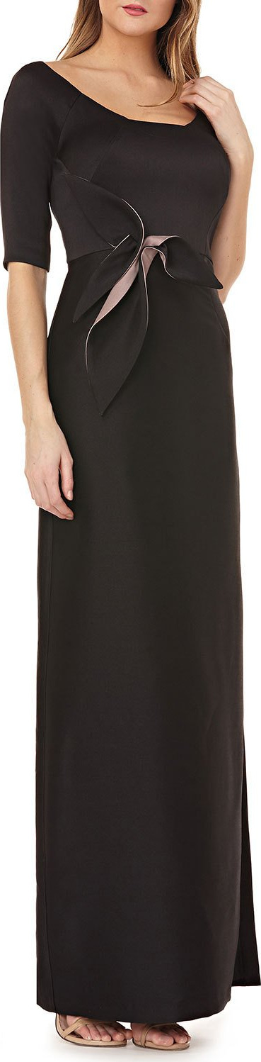 Kay Unger Elbow sleeve gown in stretch