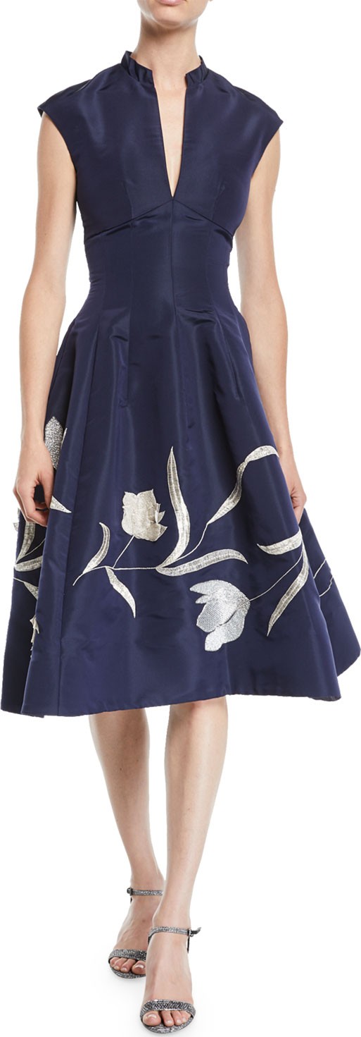 Oscar De La Renta Split-Neck Cap-Sleeve Tulip-Embroidered Silk Faille Dress w/ Pockets