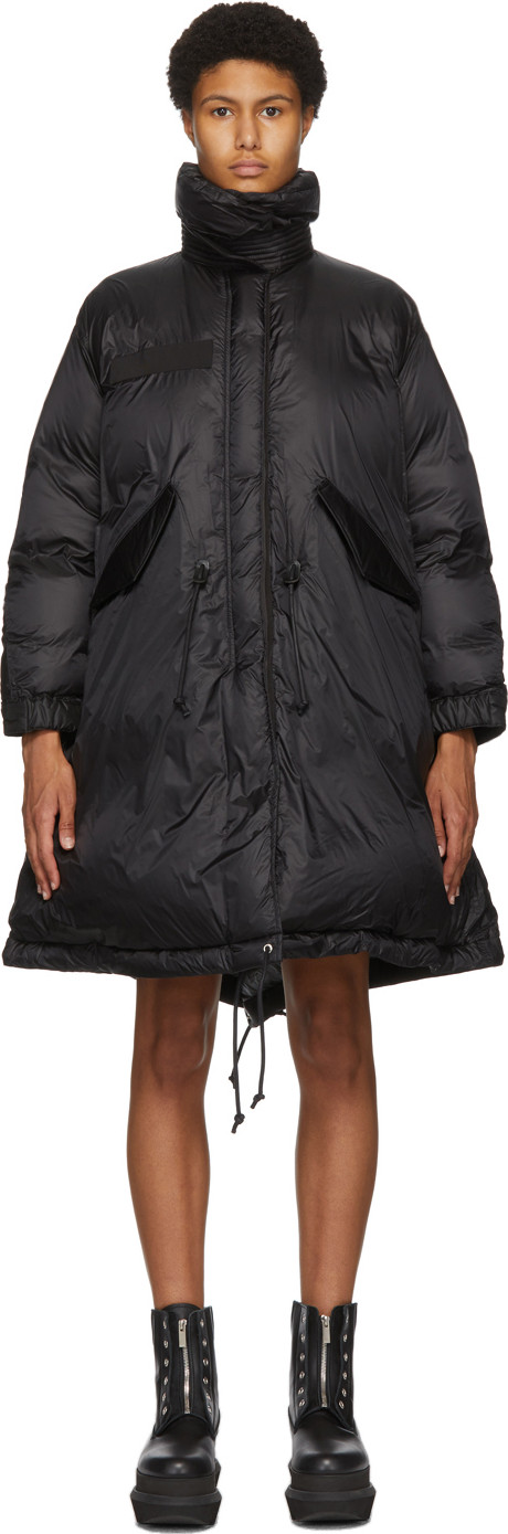 Sacai - Black Down Fishtail Parka