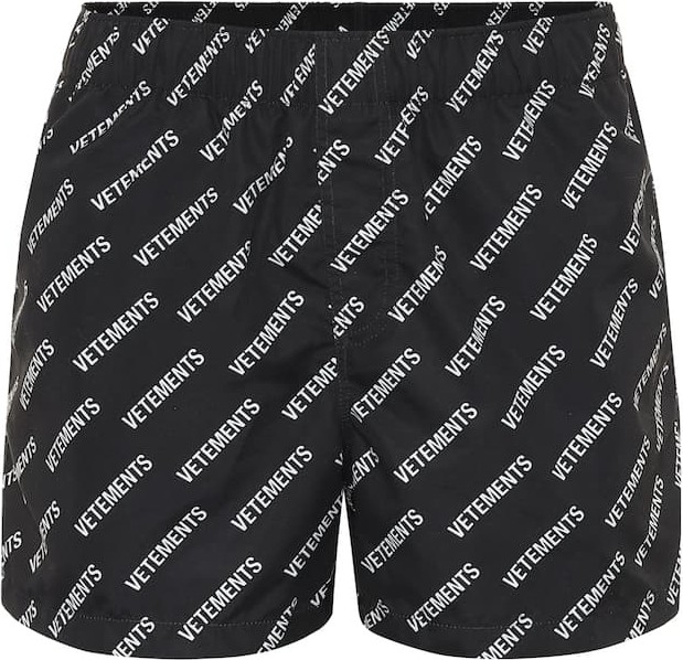 Vetements Logo shorts