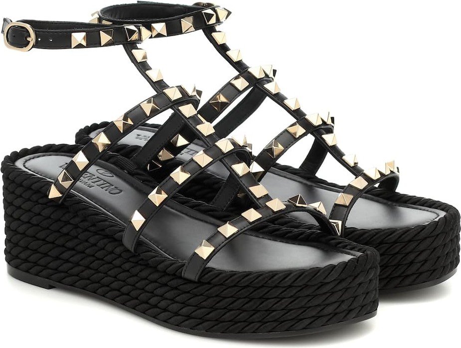 Valentino Valentino Garavani Rockstud Torchon leather wedge sandals