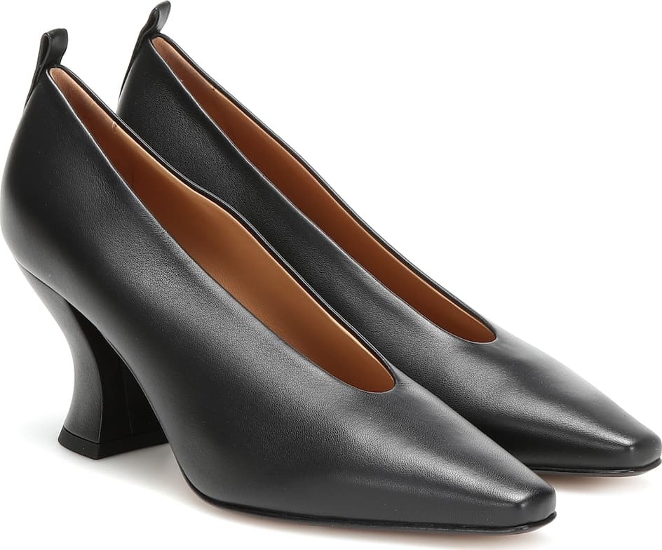 Bottega Veneta Leather pumps