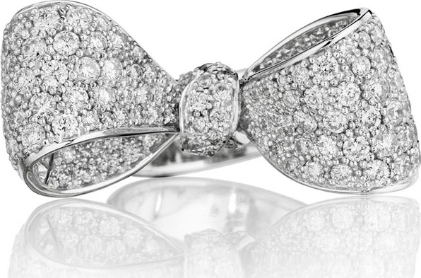 Mimi So Bow Mid Size 18k White Gold Diamond Ring, Size 6