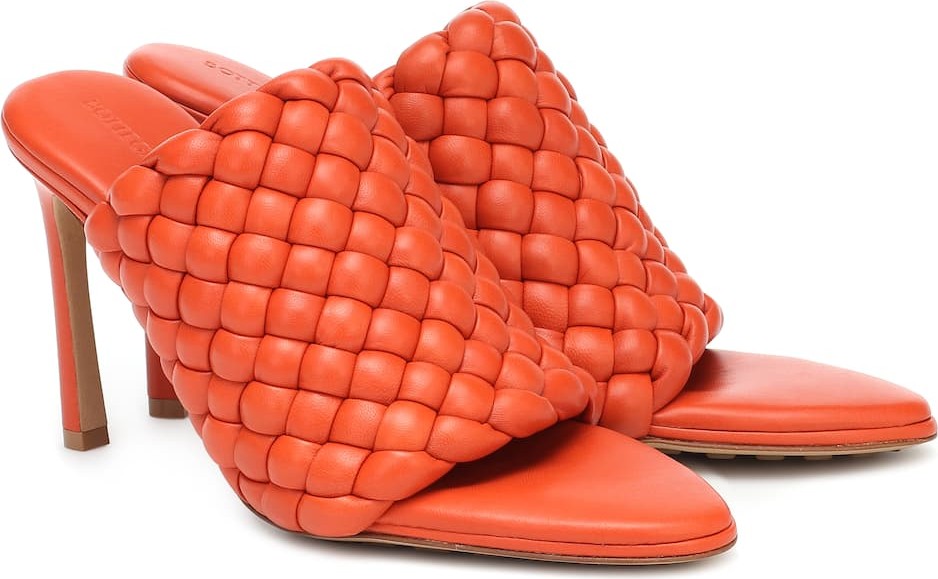 Bottega Veneta BV Curve leather sandals