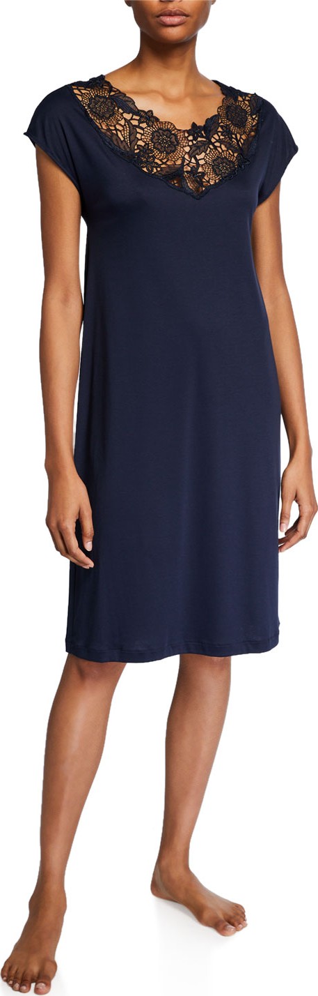 Hanro Floral Cap-Sleeve Nightgown