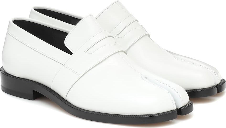 Maison Margiela Tabi patent-leather loafers