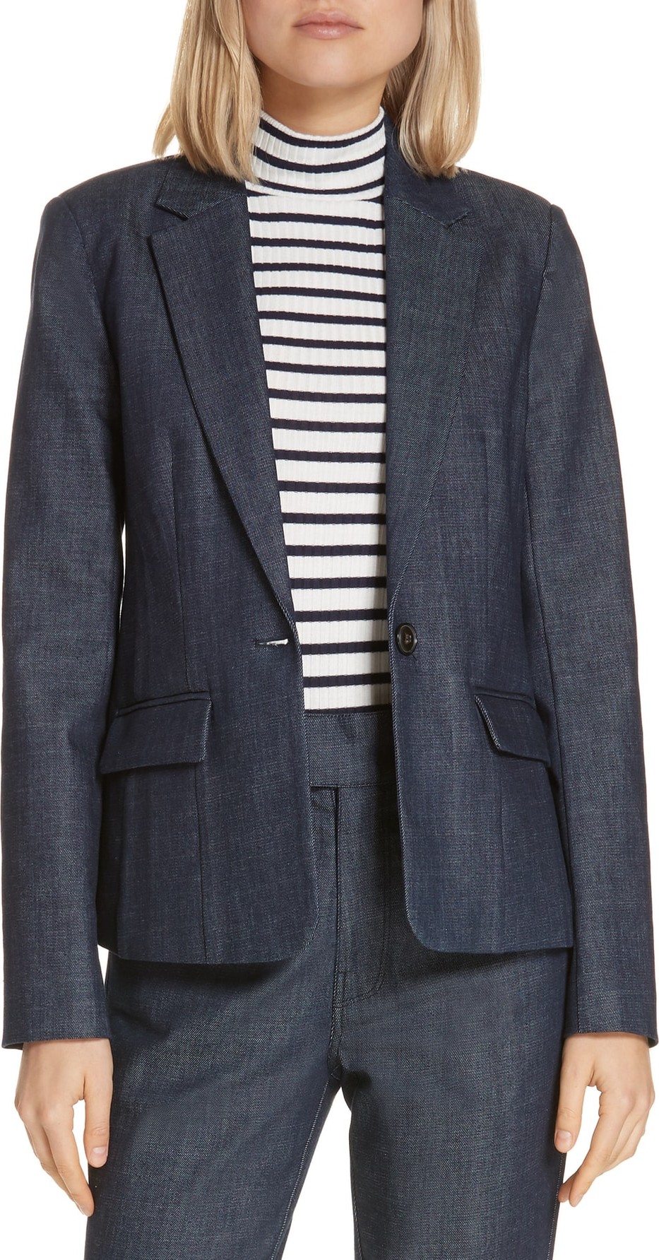 FRAME DENIM Classic Denim Blazer