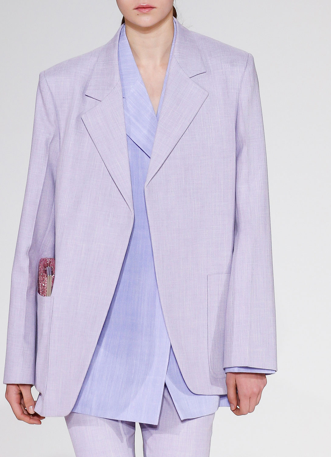 Victoria Beckham Notched-Lapels Open-Front Menswear-Inspired Blazer Victoria Beckham Notched-Lapels Open-Front Menswear-Inspired Blazer