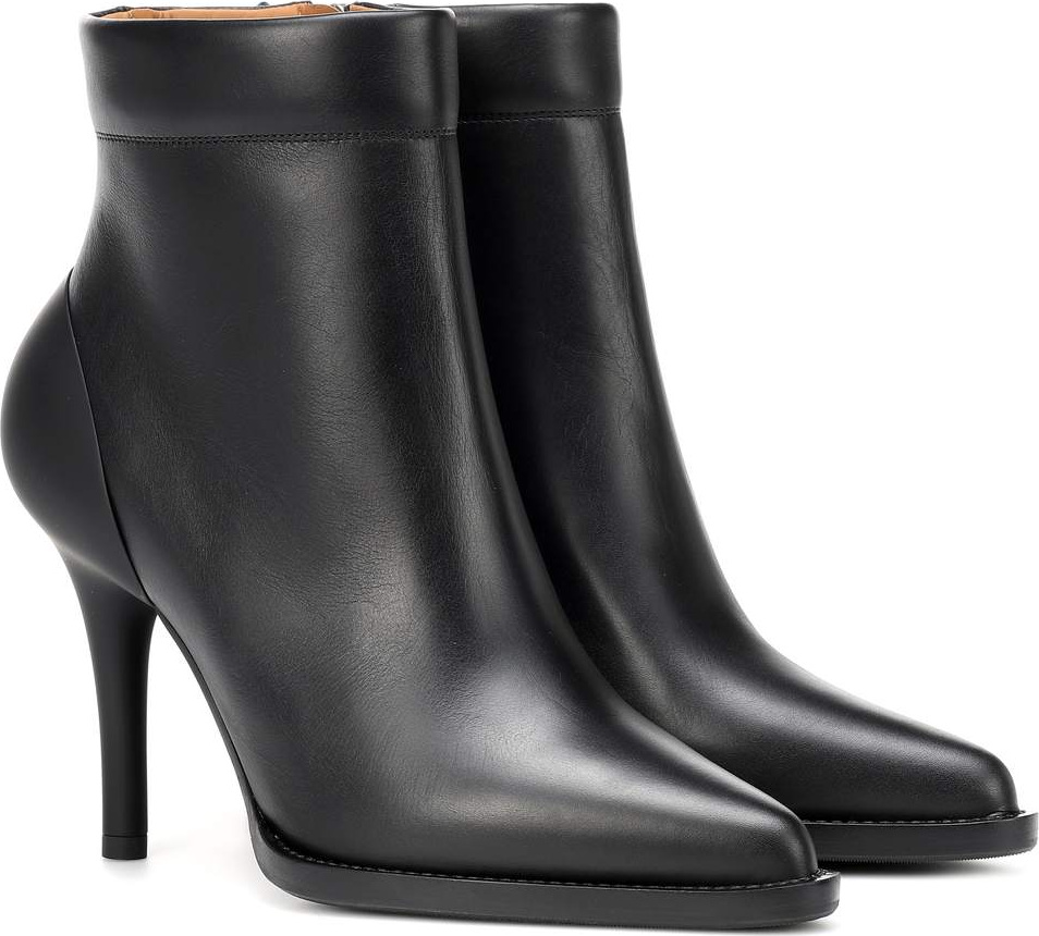 Chloe Leather ankle boots