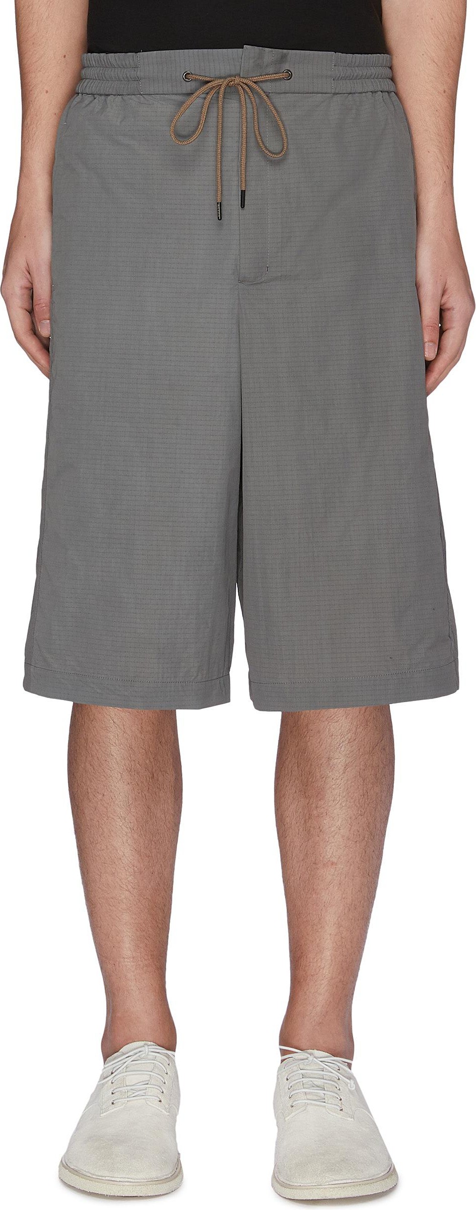 Devoa Rip-stop Shorts