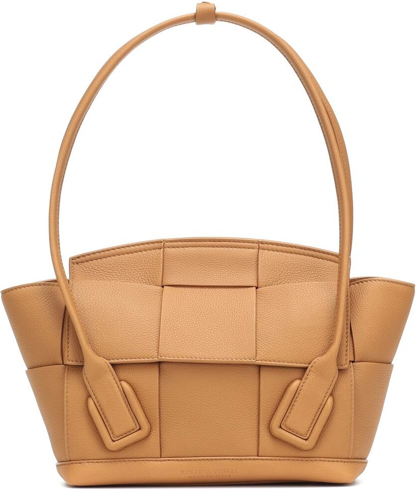 Bottega Veneta Arco 33 leather tote
