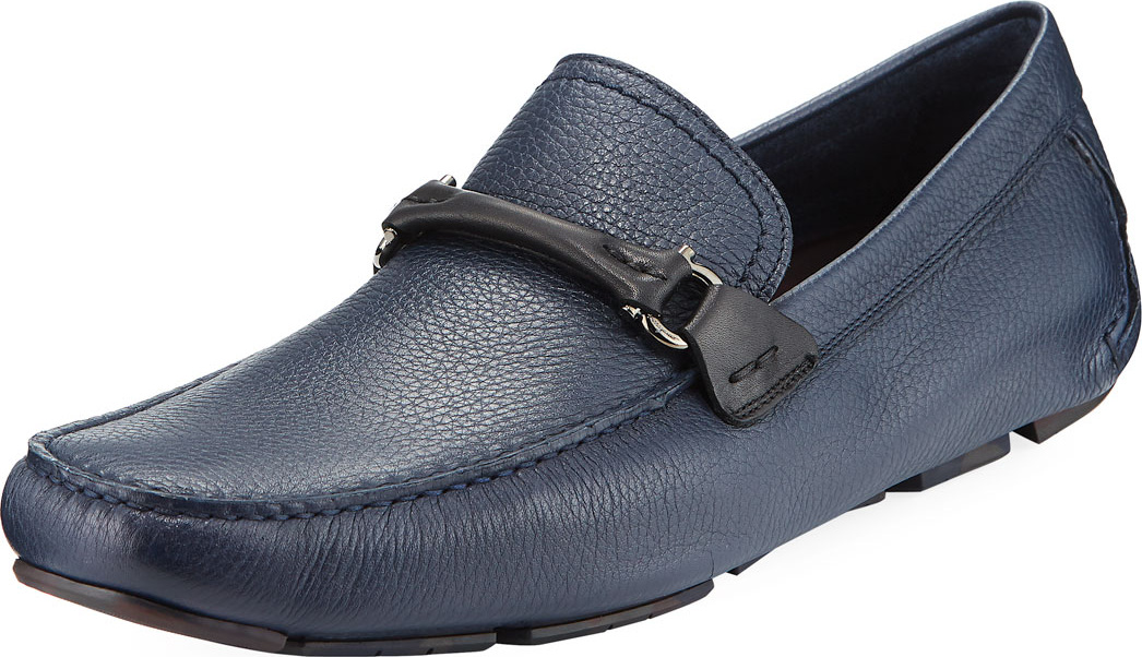 Salvatore Ferragamo Men's Textured Calfskin Gancini Driver, Navy/Black