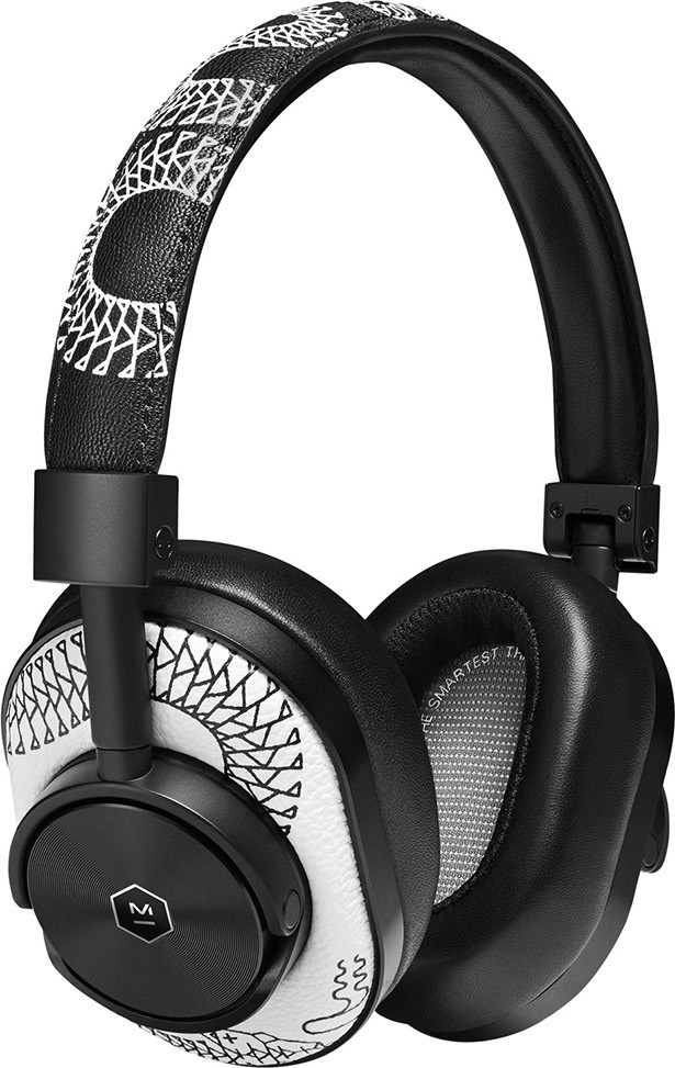 Master & Dynamic Master & Dynamic x Scott Campbell white headphones
