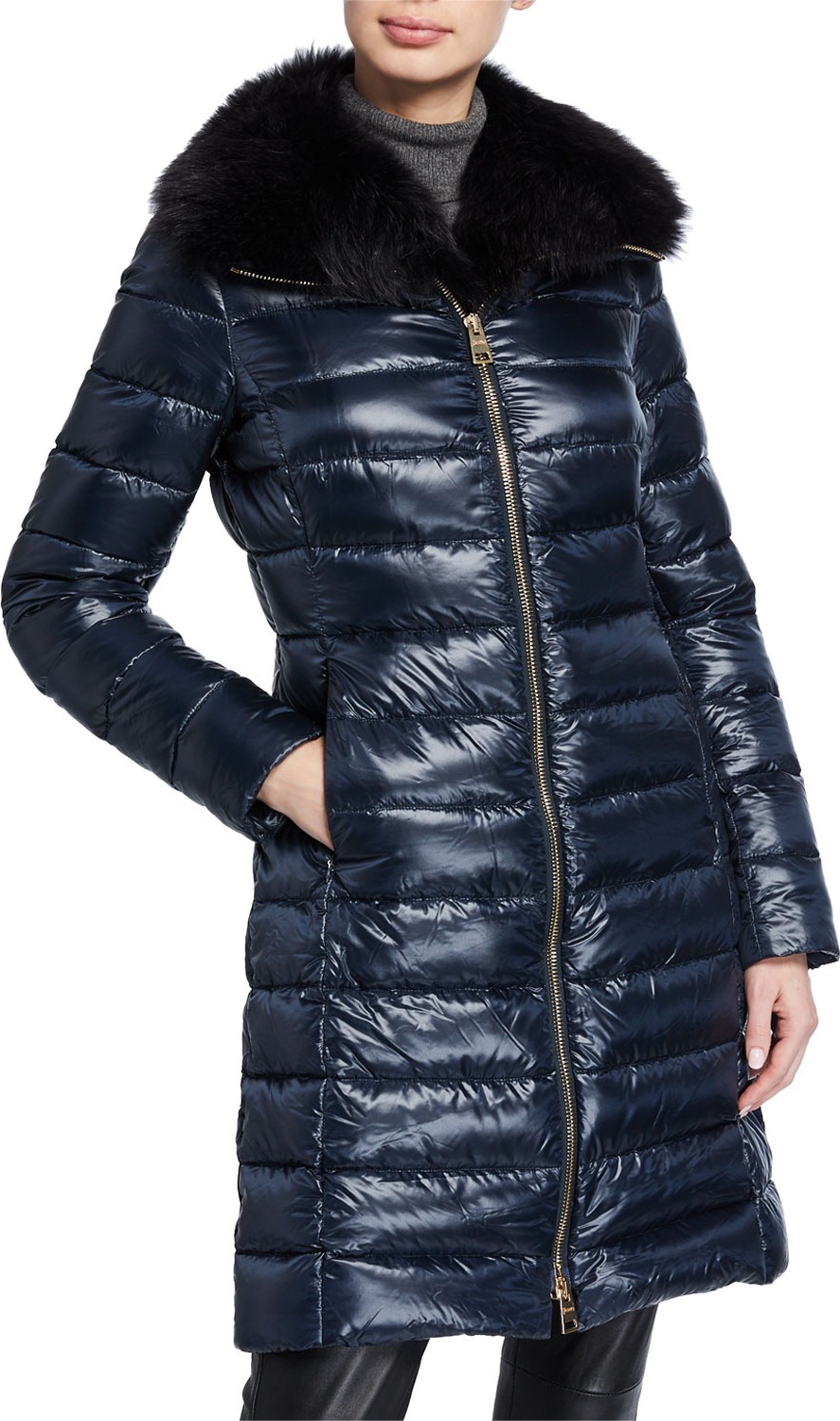Herno Fitted Fur-Collar Puffer Coat