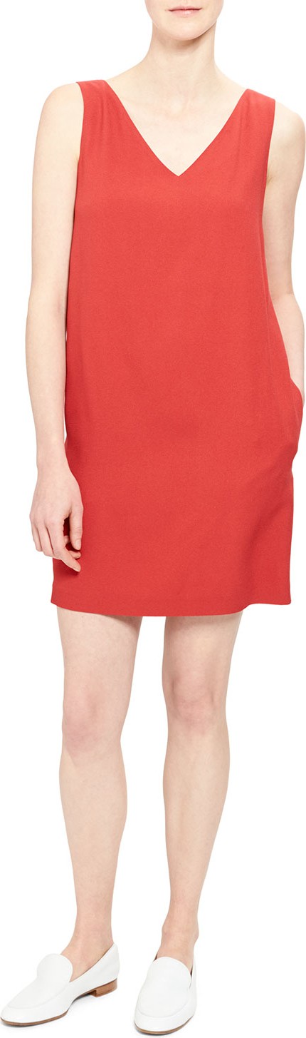 St. John Pleated Linen Tie-Waist Shorts