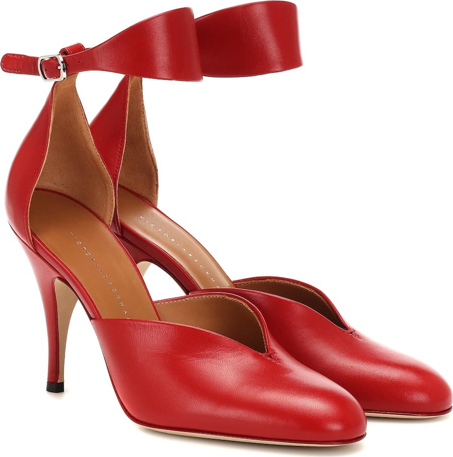 Victoria Beckham Leather pumps