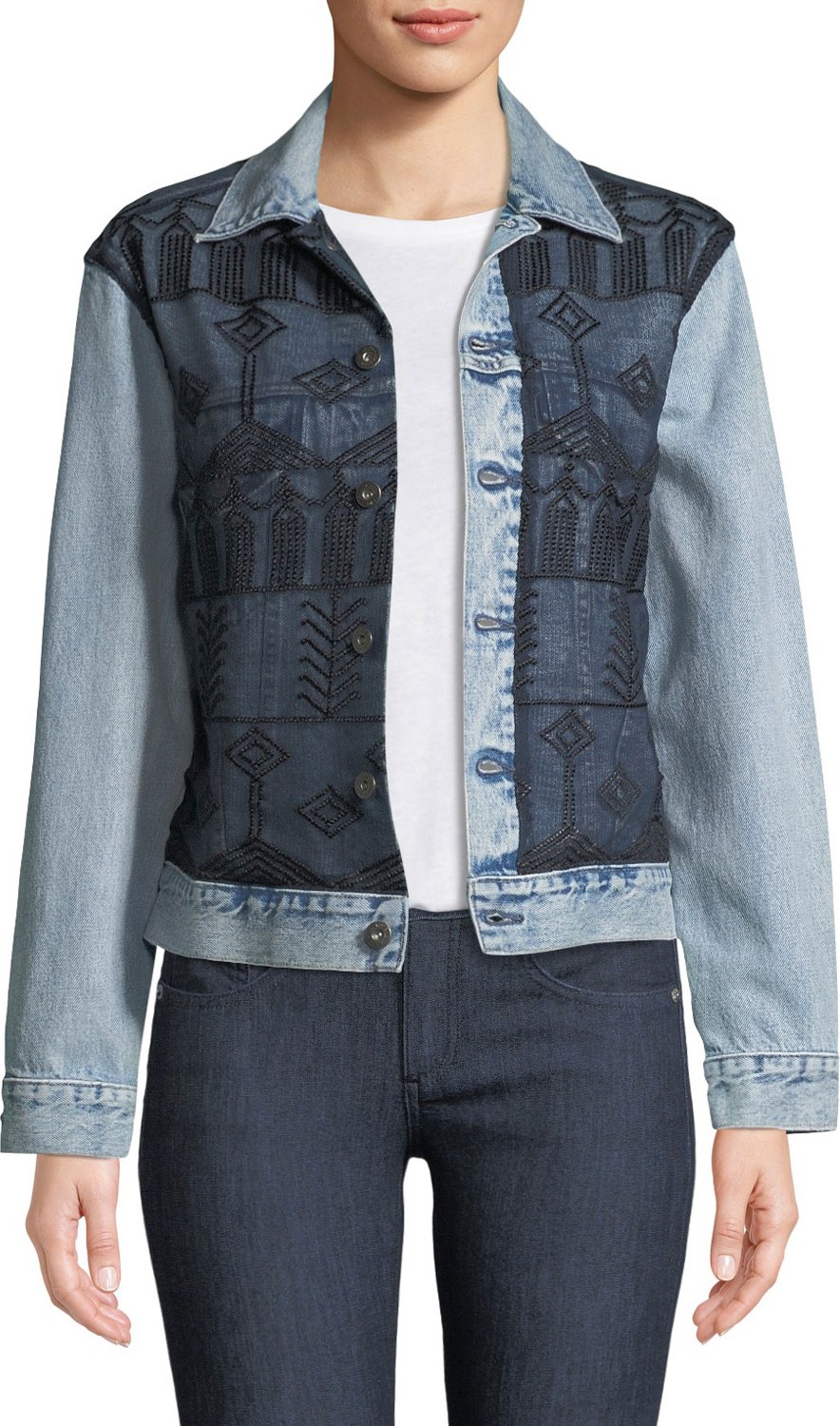 LEVI’S Embroidered Boyfriend Trucker Denim Jacket