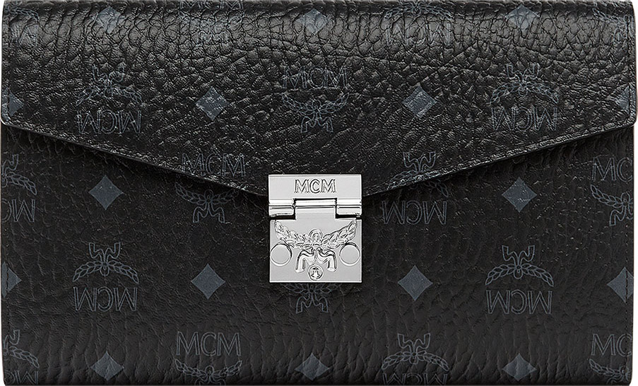 MCM Patricia Visetos Two-Fold Wallet-on-Chain