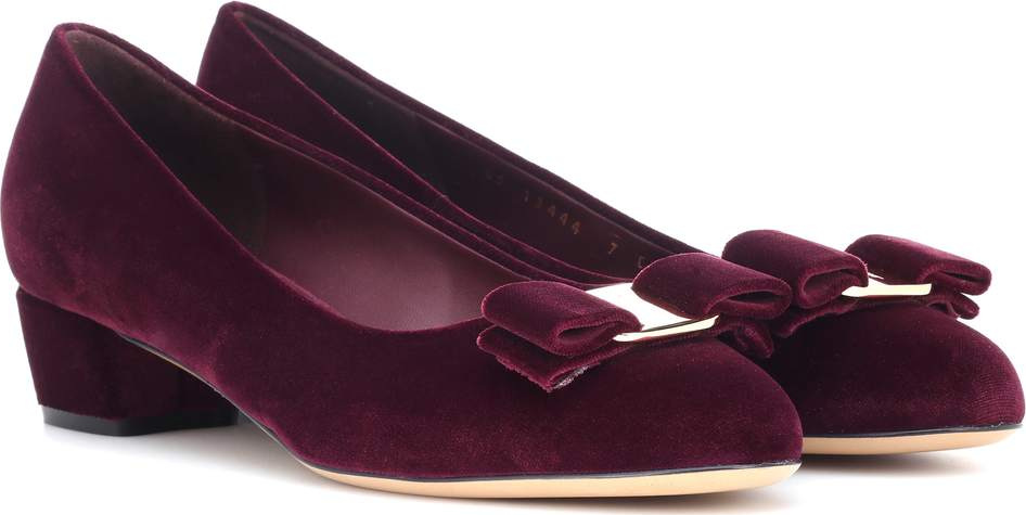Salvatore Ferragamo Vara Bow velvet pumps