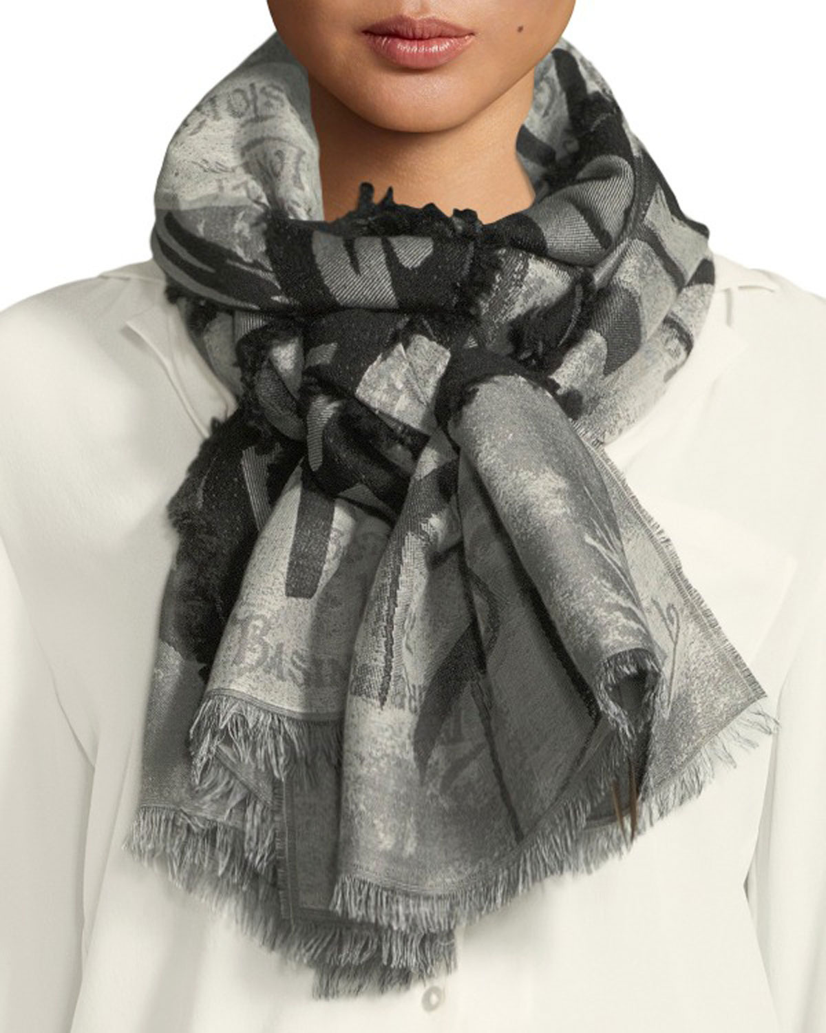 Burberry London England Logo Fil-Coupe Scarf
