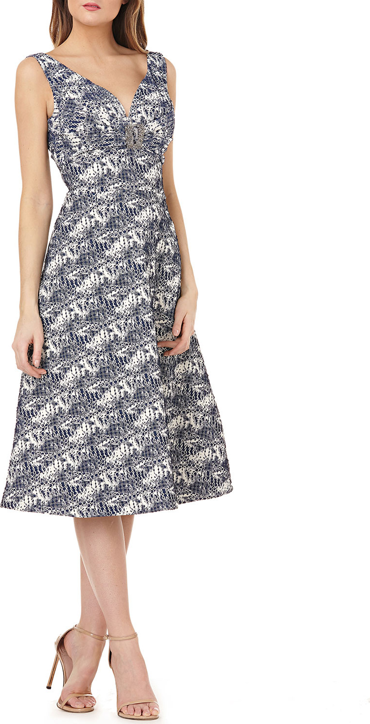 Kay Unger Stretch Metallic Jacquard Gown w/ Brooch