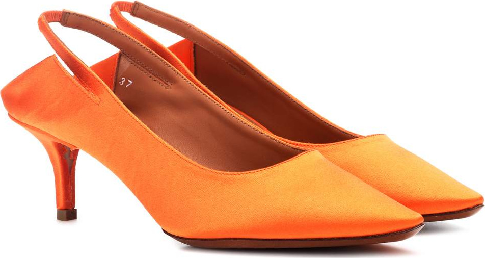 Vetements Slingback satin pumps