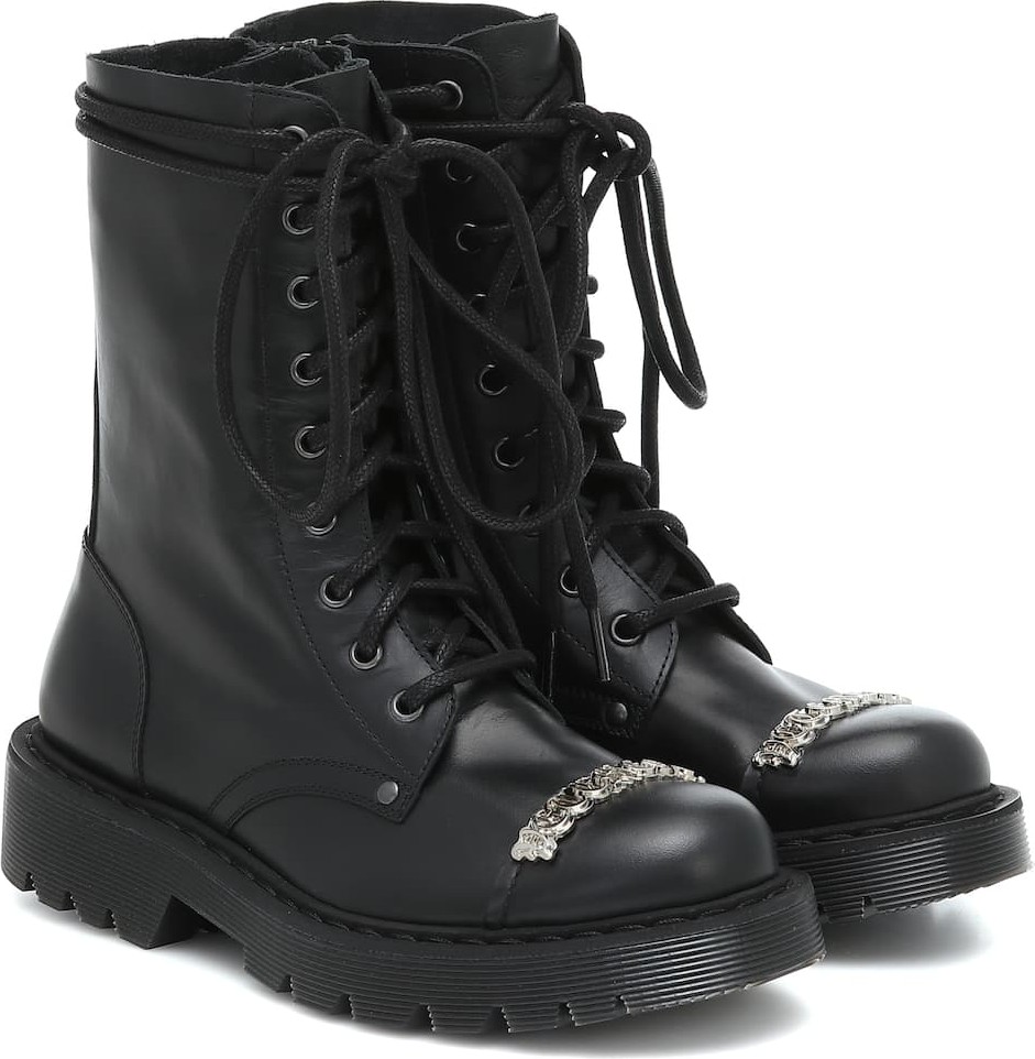 Vetements Logo leather ankle boots