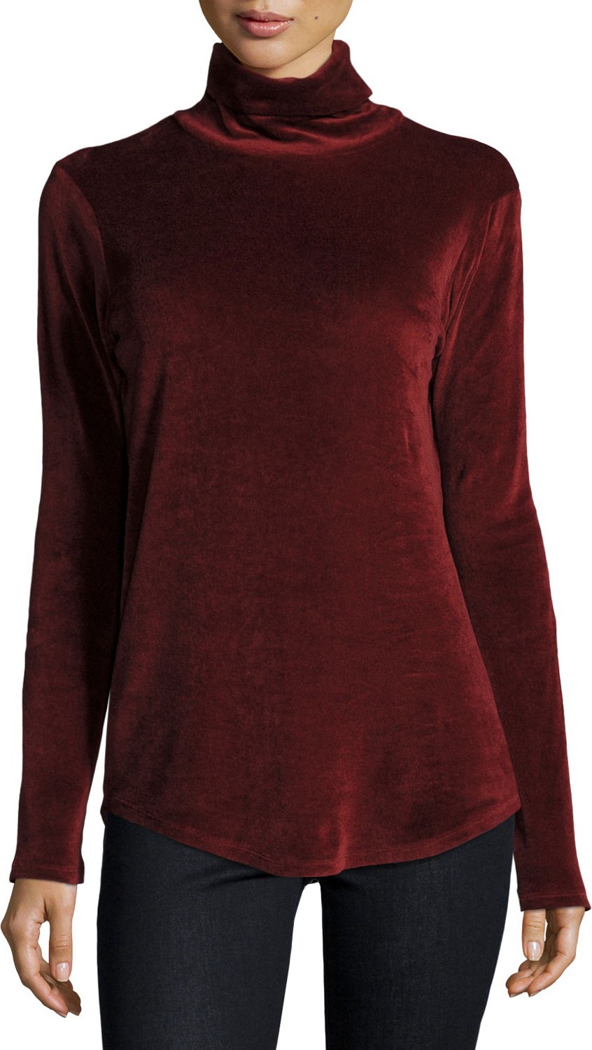 Majestic Long-Sleeve Velour Turtleneck