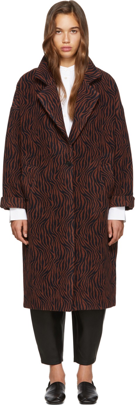 Aeron Navy & Burgundy Gropius Cocoon Coat