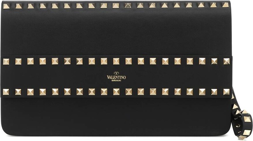 Valentino Valentino Garavani Rockstud Medium leather clutch