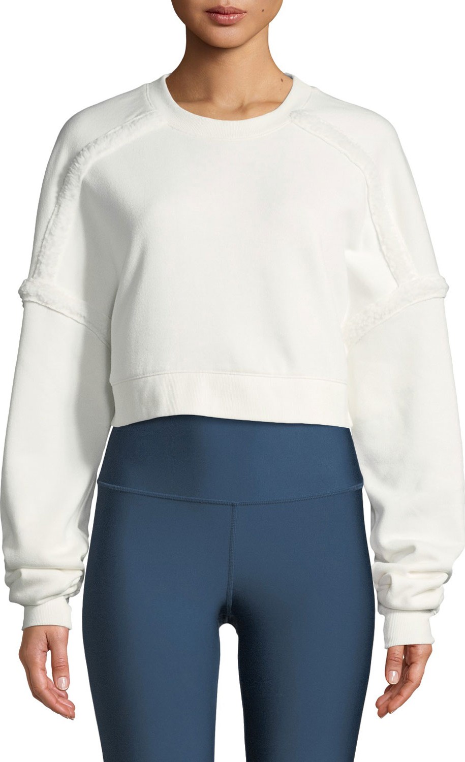 Alo Yoga City Cropped Sweatshirt with Sherpa Trim Alo Yoga City Cropped Sweatshirt with Sherpa Trim