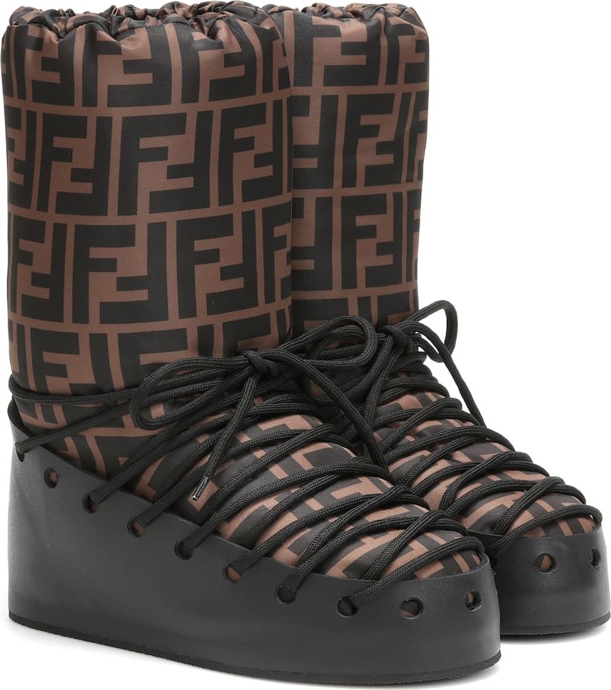 Fendi Logo snow boots