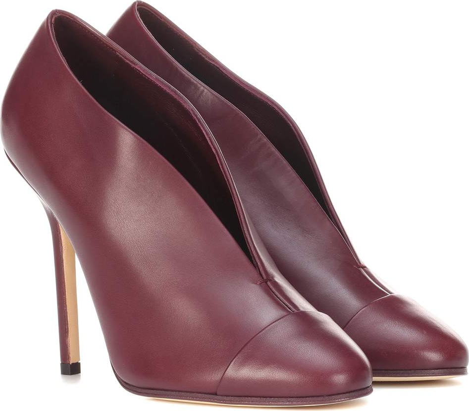Victoria Beckham Refined Pin leather pumps