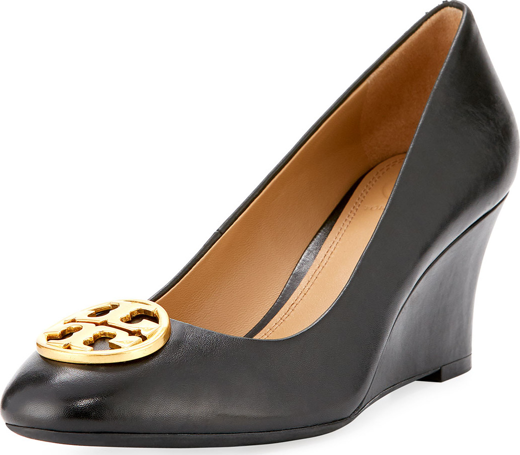 Tory Burch Chelsea Wedge Medallion Pump