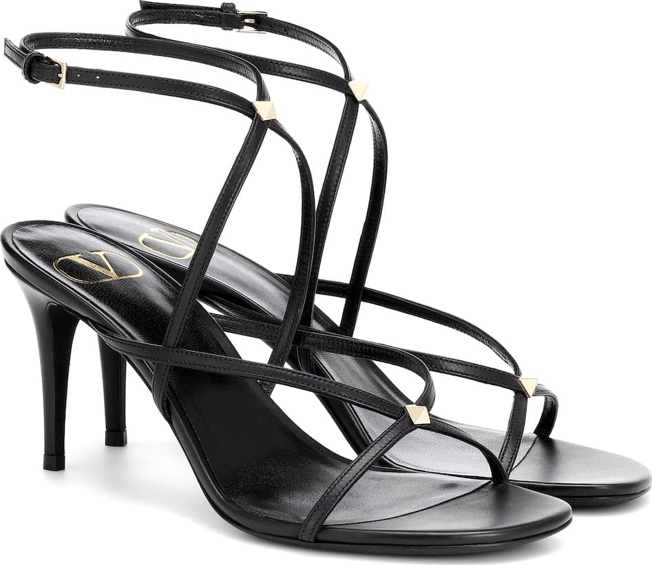 Valentino Valentino Garavani Nude leather sandals