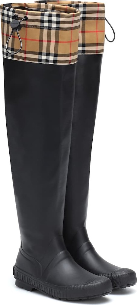 Burberry London England Check and rubber boots