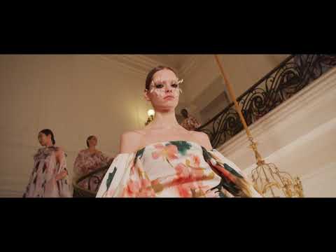BACKSTAGE | VALENTINO HAUTE COUTURE SPRING/SUMMER 2019 video cover