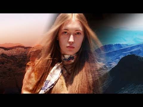 Acne Studios Women's Fall/Winter 2018 video cover