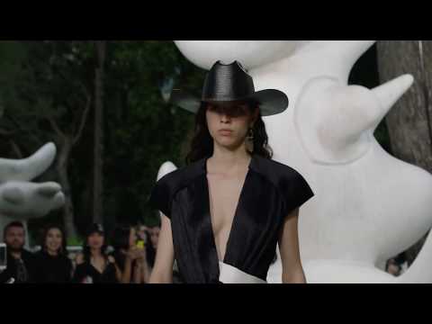 Louis Vuitton Cruise 2019 Show video cover
