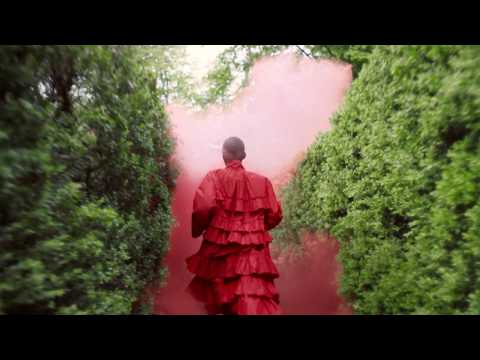 VALENTINO’S ROSSO AS SEEN BY FELIX COOPER video cover