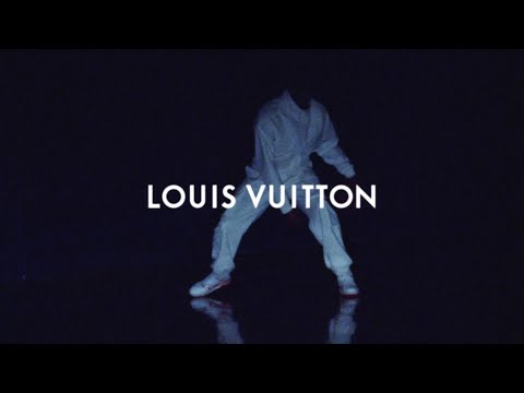 Louis Vuitton LV Trainer video cover
