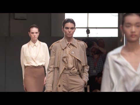 The Burberry September 2018 Runway Show, London video cover