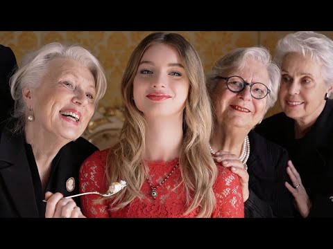 SWEET HOLIDAYS 2018 MAKE UP COLLECTION - THE CAMPAIGN video cover